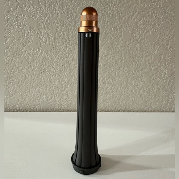 Dyson Airwrap 0.8” (20 mm) LONG Barrel in Copper - Picture 1 of 7